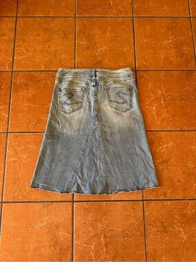 Silver Jeans Denim Midi Skirt Size 27 Light Wash Y2K A-Line Jean Skirt